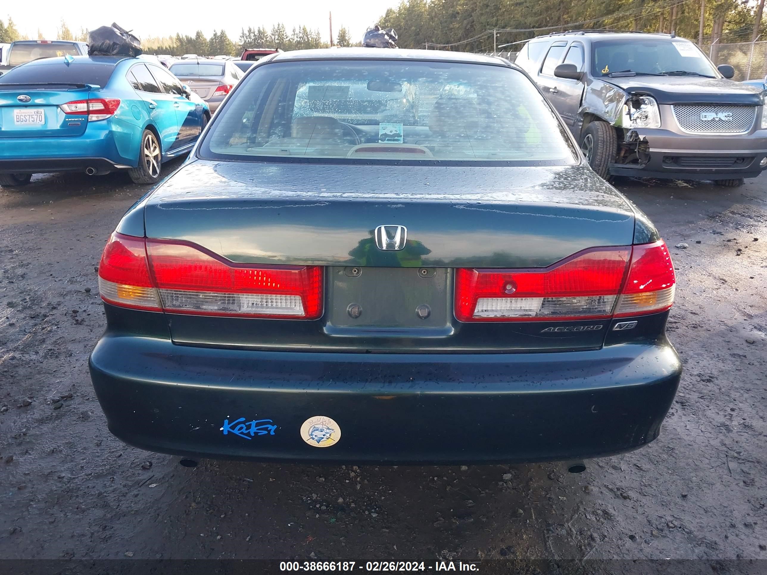 Photo 15 VIN: 1HGCG165X1A045607 - HONDA ACCORD 