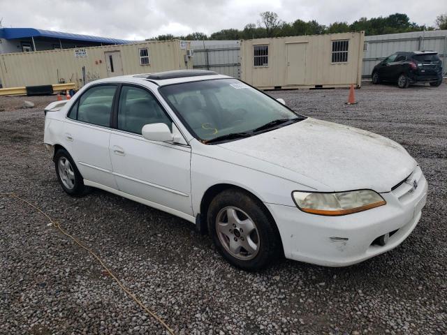 Photo 3 VIN: 1HGCG165XXA042215 - HONDA ACCORD EX 