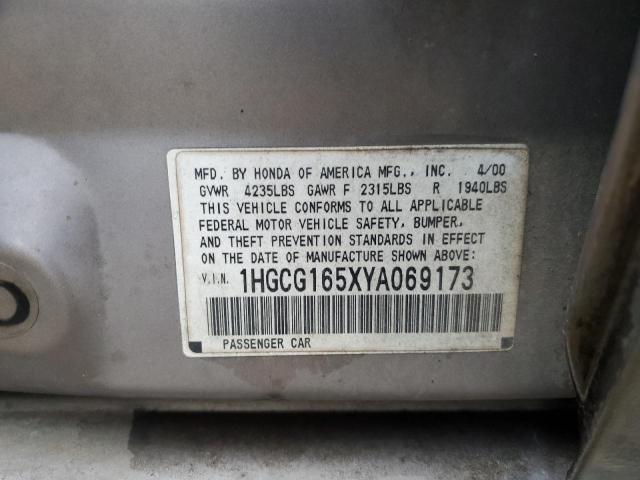 Photo 11 VIN: 1HGCG165XYA069173 - HONDA ACCORD 