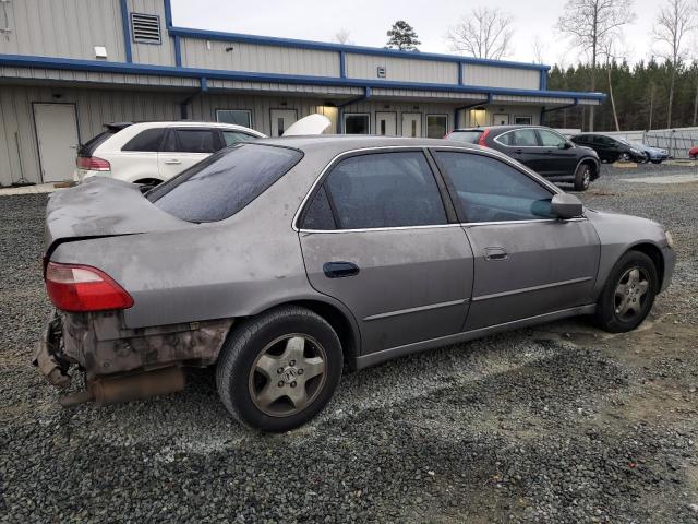 Photo 2 VIN: 1HGCG165XYA069173 - HONDA ACCORD 