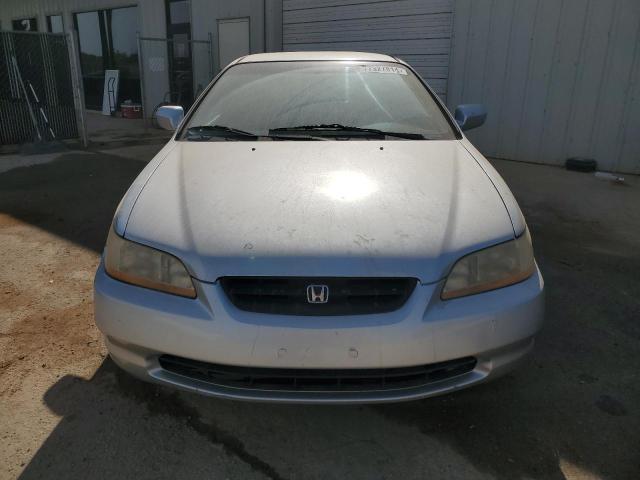 Photo 4 VIN: 1HGCG2247YA018135 - HONDA ACCORD LX 