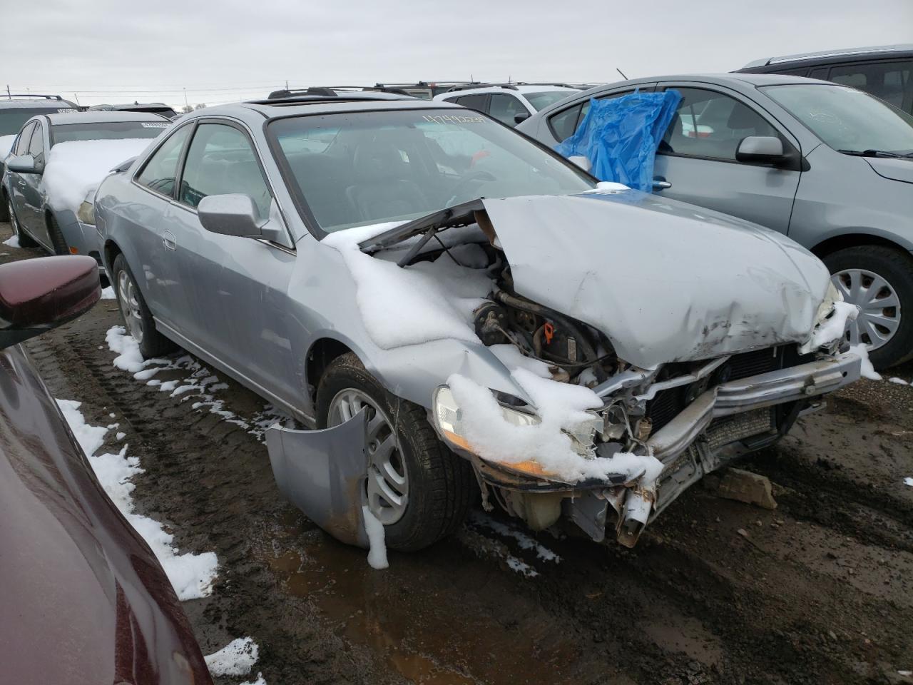 Photo 3 VIN: 1HGCG22501A003300 - HONDA ACCORD 