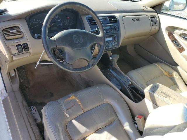 Photo 7 VIN: 1HGCG2252XA015456 - HONDA ACCORD 