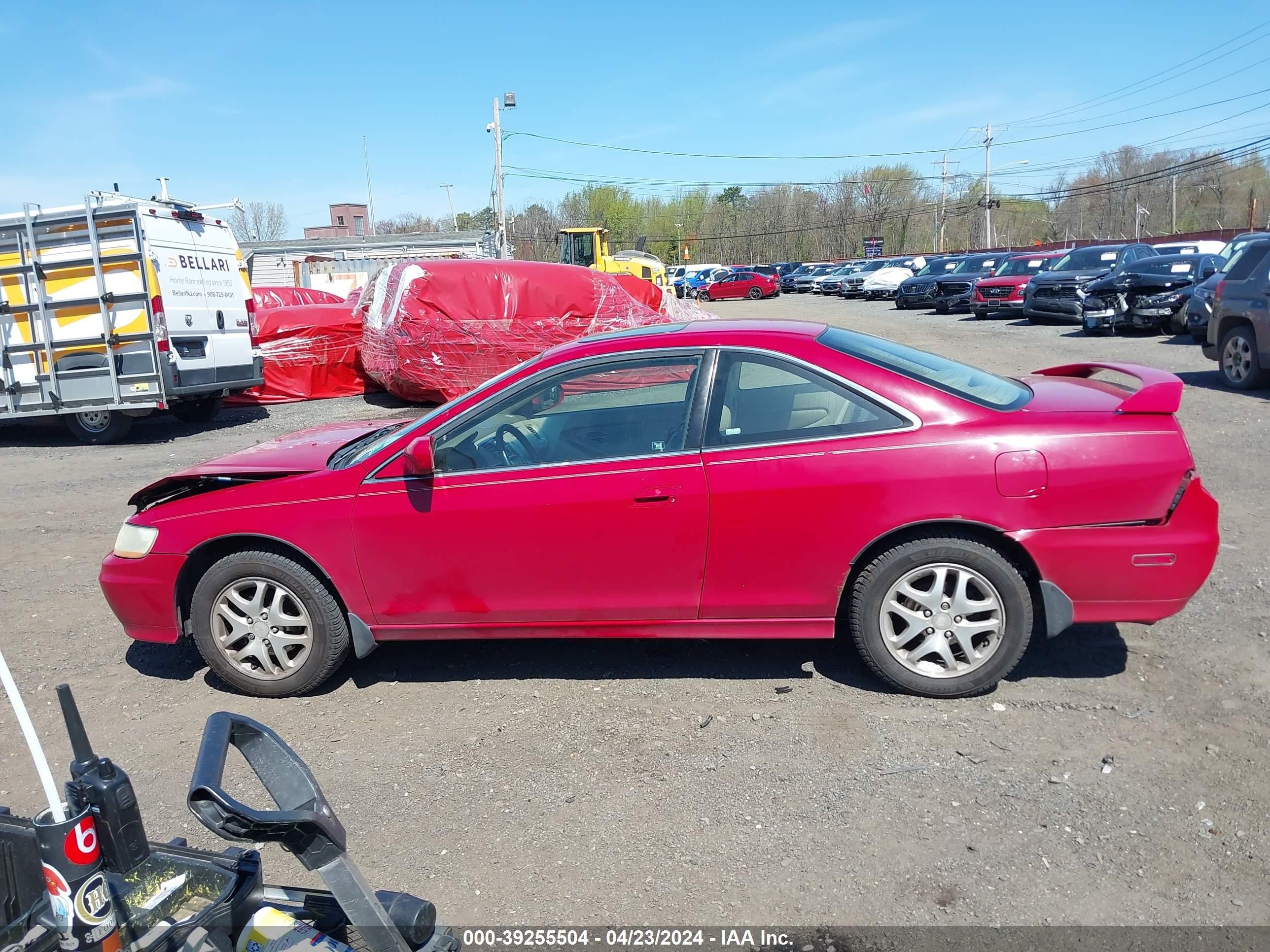 Photo 13 VIN: 1HGCG22532A005754 - HONDA ACCORD 