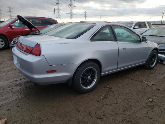 Photo 2 VIN: 1HGCG2253YA020330 - HONDA ACCORD 