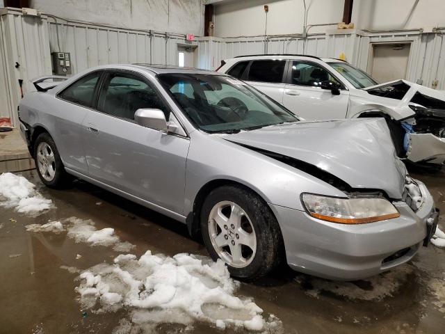 Photo 3 VIN: 1HGCG2253YA042523 - HONDA ACCORD 