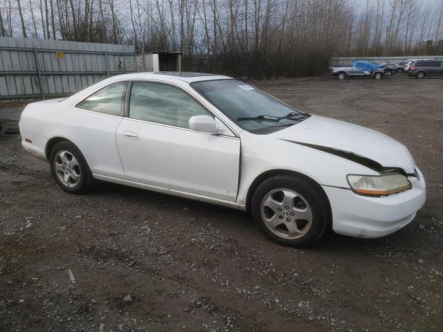 Photo 3 VIN: 1HGCG2255YA016456 - HONDA ACCORD 