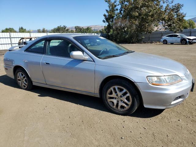 Photo 3 VIN: 1HGCG22562A025108 - HONDA ACCORD 