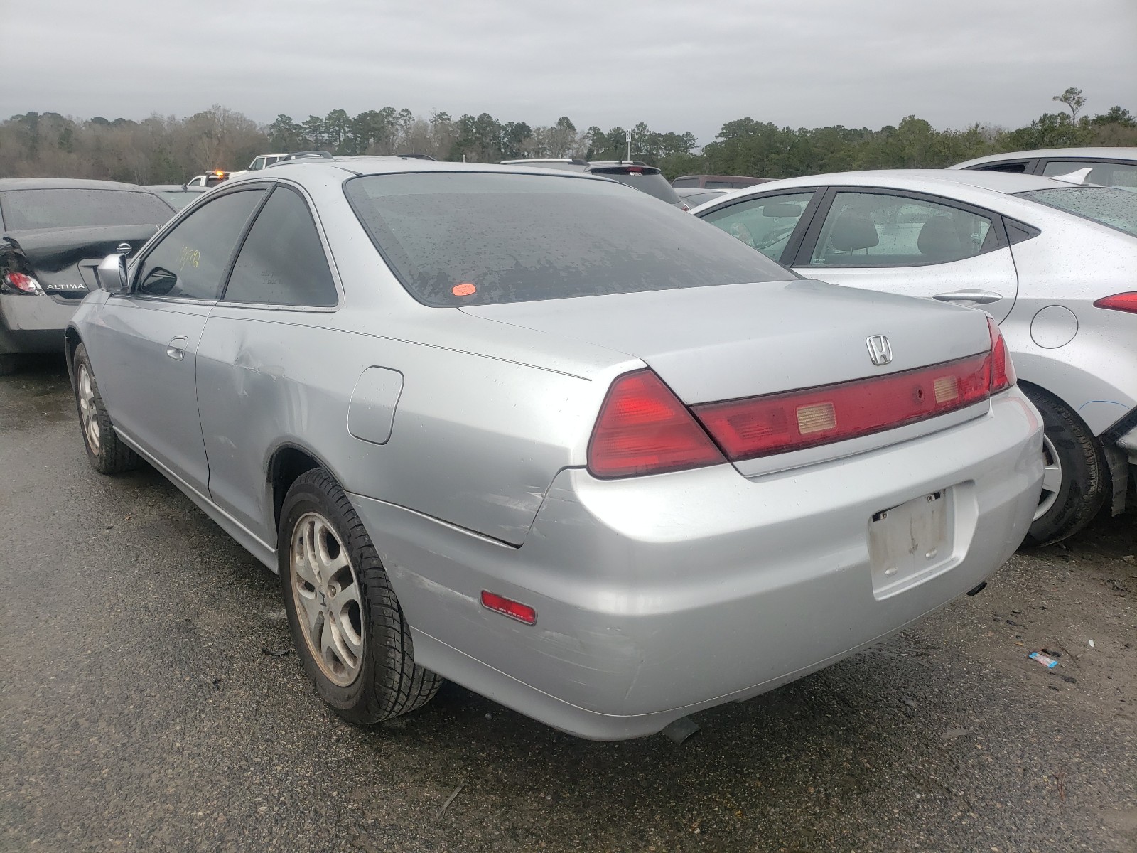 Photo 2 VIN: 1HGCG22571A002032 - HONDA ACCORD EX 