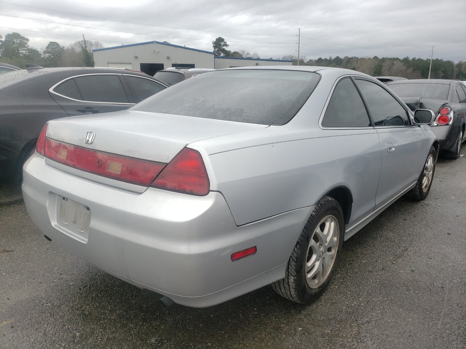 Photo 3 VIN: 1HGCG22571A002032 - HONDA ACCORD EX 