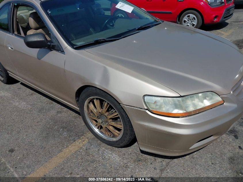 Photo 5 VIN: 1HGCG22582A008827 - HONDA ACCORD 