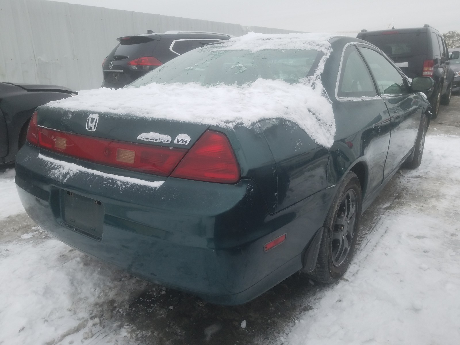 Photo 3 VIN: 1HGCG22582A033467 - HONDA ACCORD EX 