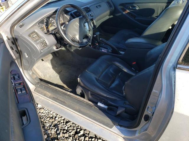 Photo 7 VIN: 1HGCG2258YA031890 - HONDA ACCORD 