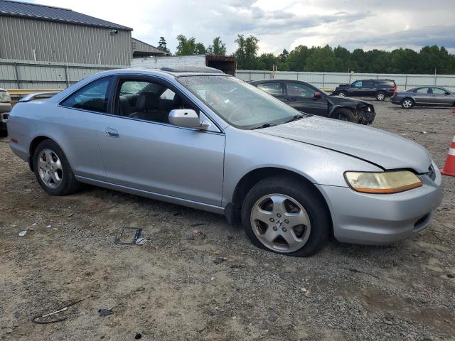 Photo 3 VIN: 1HGCG2259YA007453 - HONDA ACCORD EX 