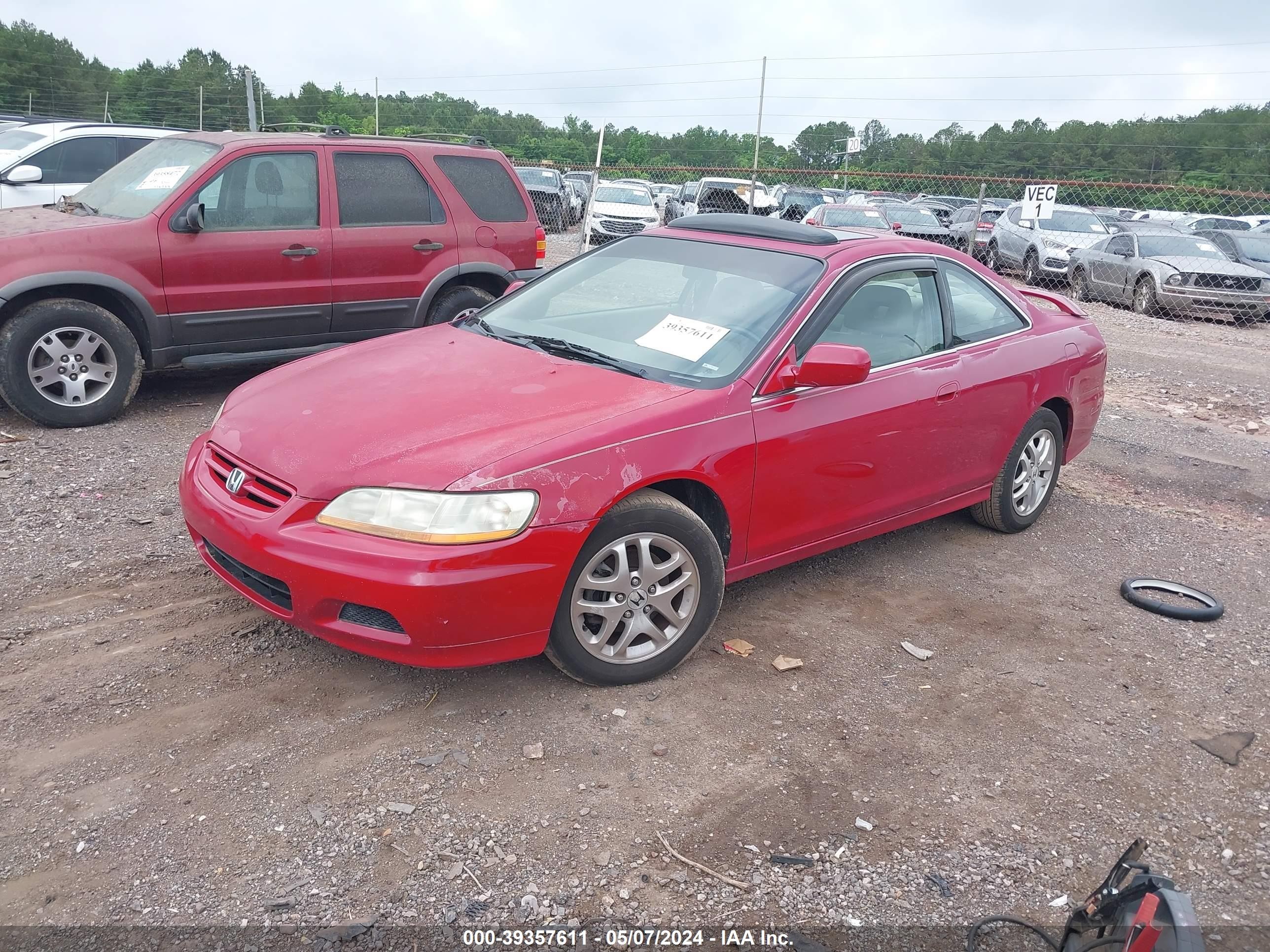 Photo 1 VIN: 1HGCG225X2A001751 - HONDA ACCORD 