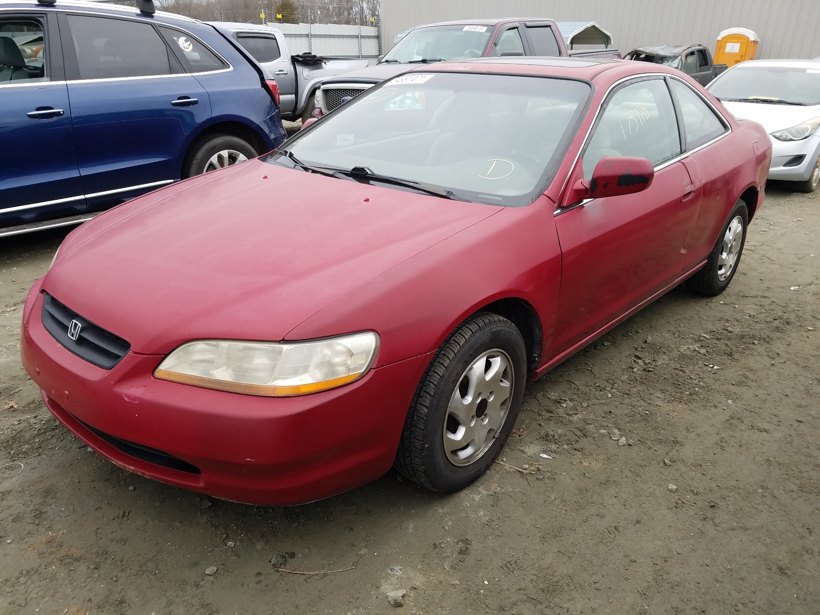 Photo 1 VIN: 1HGCG3152YA020200 - HONDA ACCORD EX 