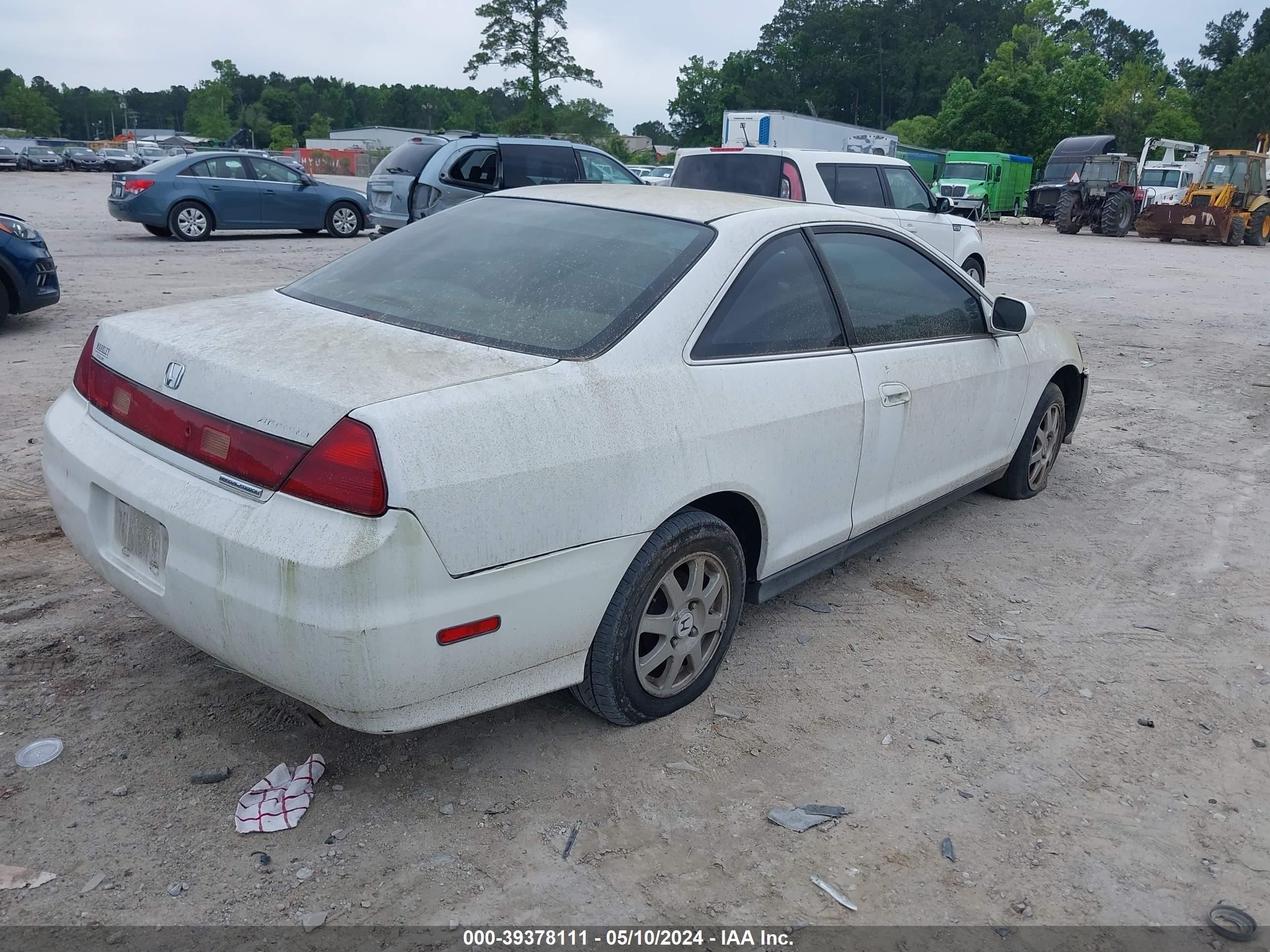 Photo 3 VIN: 1HGCG32162A036774 - HONDA ACCORD 