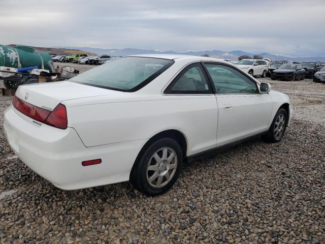 Photo 2 VIN: 1HGCG32222A006616 - HONDA ACCORD SE 