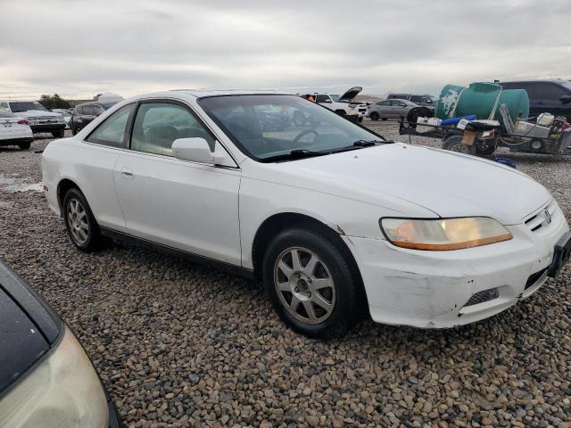 Photo 3 VIN: 1HGCG32222A006616 - HONDA ACCORD SE 