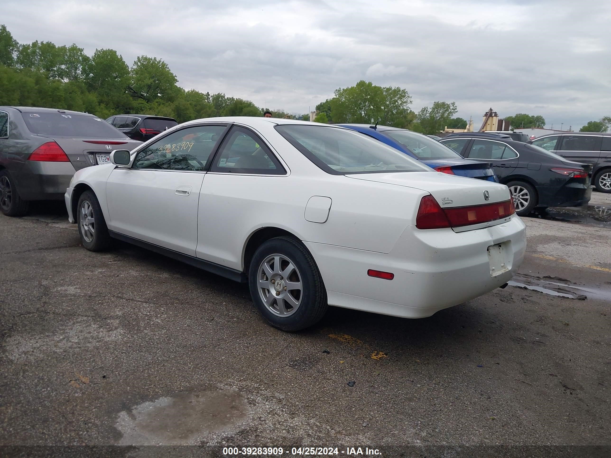 Photo 2 VIN: 1HGCG32232A016202 - HONDA ACCORD 