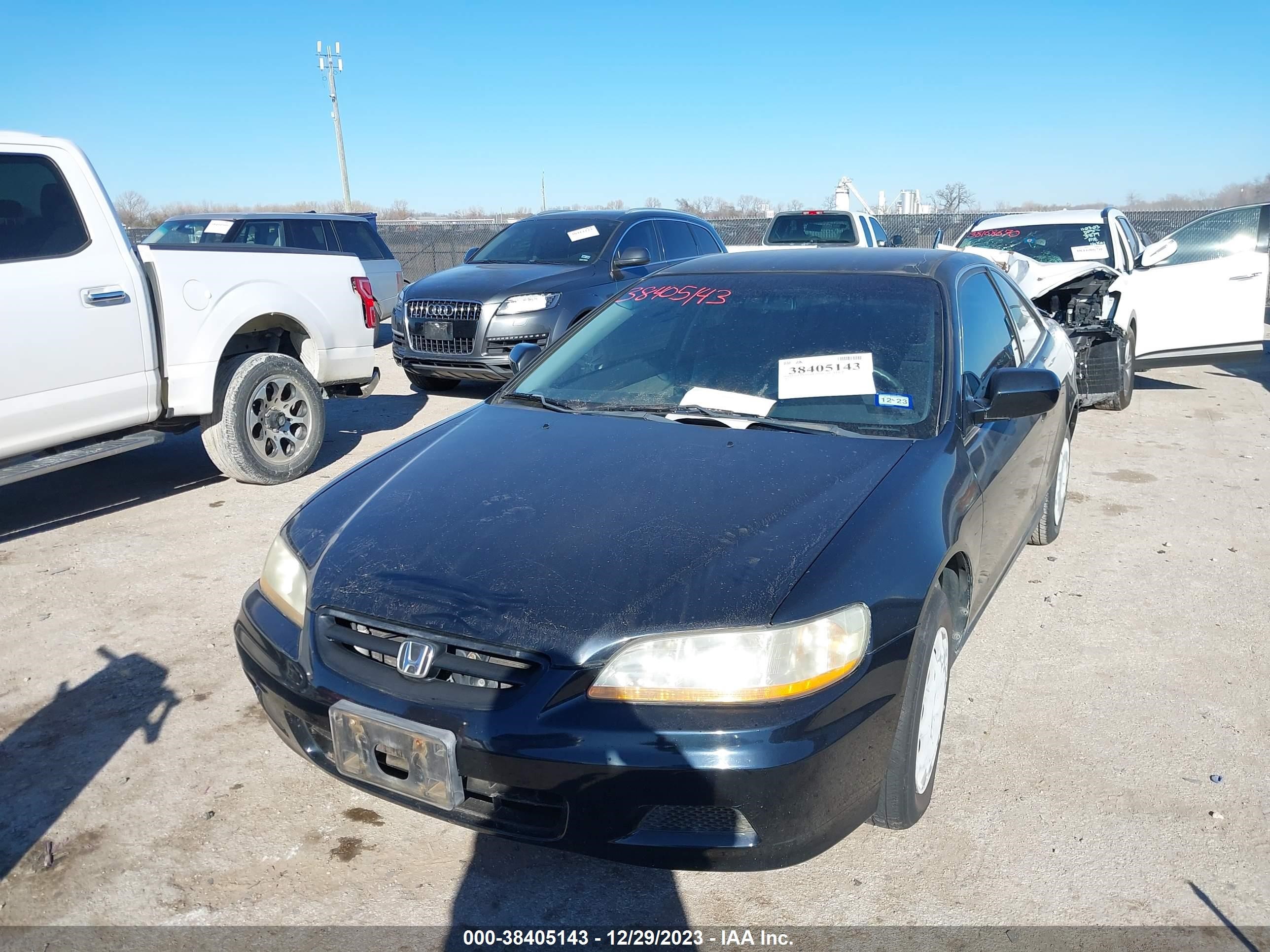 Photo 5 VIN: 1HGCG32421A016935 - HONDA ACCORD 