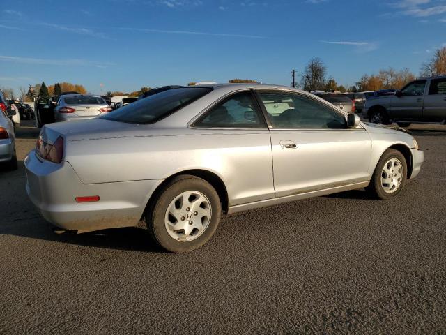 Photo 2 VIN: 1HGCG3255XA010757 - HONDA ACCORD 