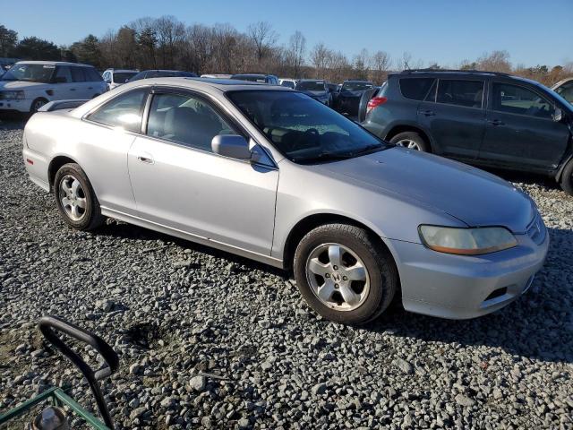 Photo 3 VIN: 1HGCG32561A033147 - HONDA ACCORD 