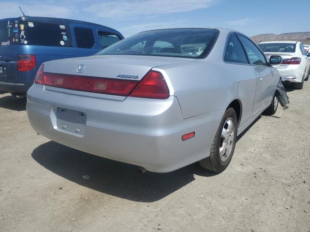 Photo 2 VIN: 1HGCG32581A033117 - HONDA ACCORD 