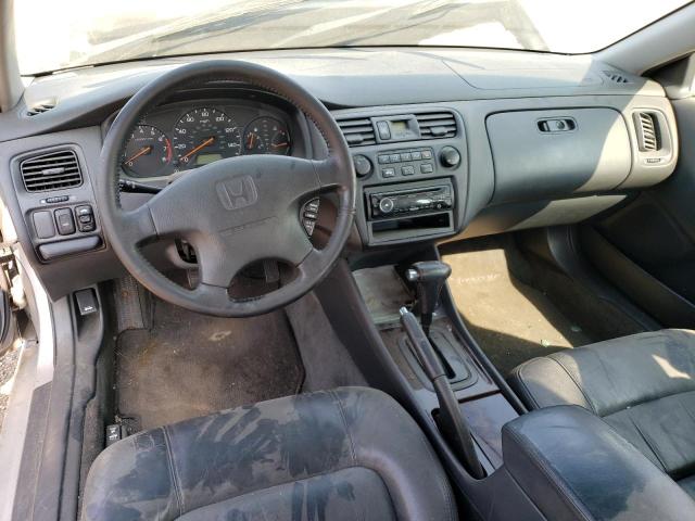 Photo 7 VIN: 1HGCG3258XA025785 - HONDA ACCORD EX 