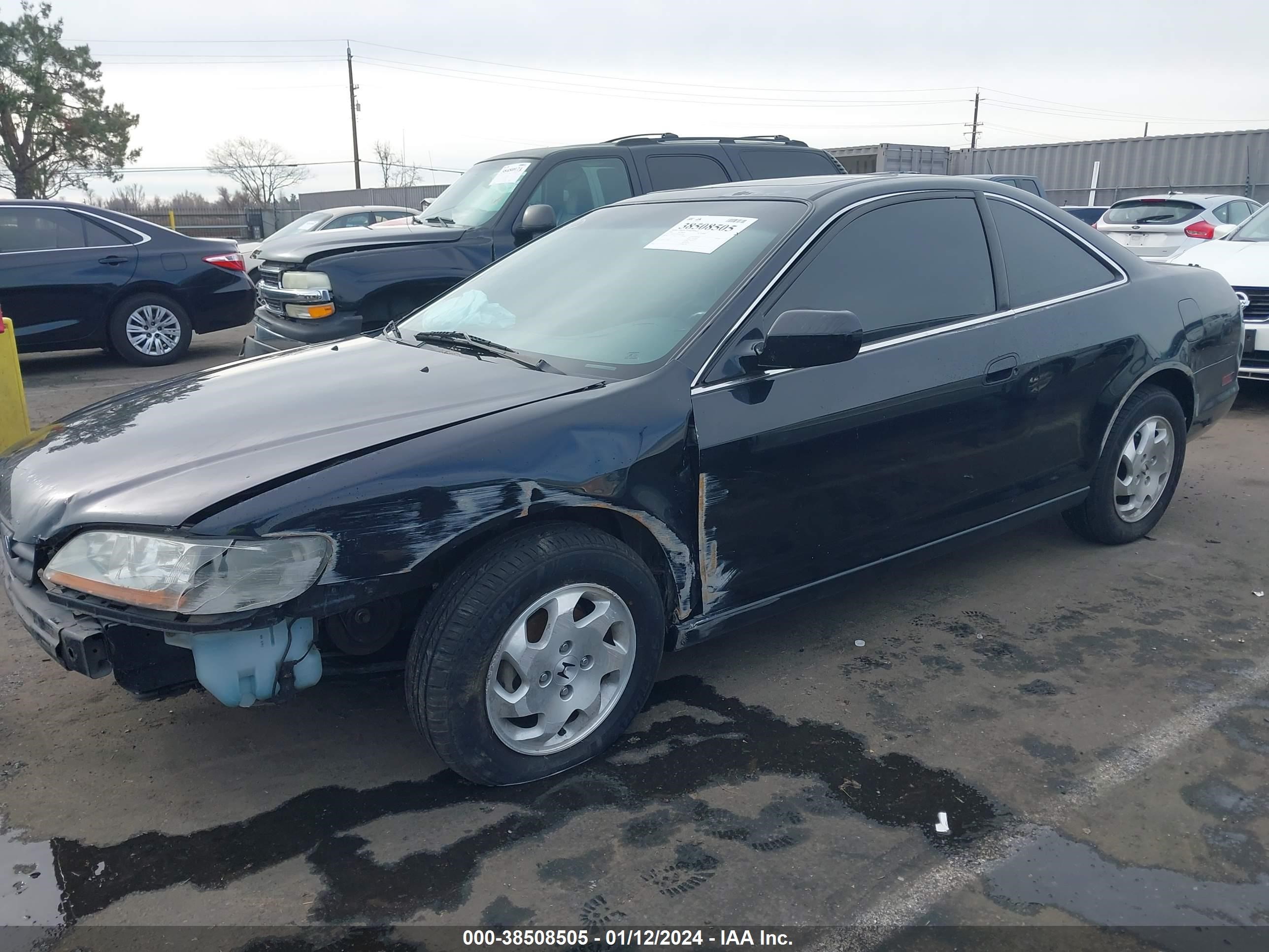 Photo 1 VIN: 1HGCG325XYA007743 - HONDA ACCORD 