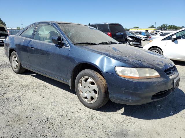 Photo 3 VIN: 1HGCG3270YA017098 - HONDA ACCORD 