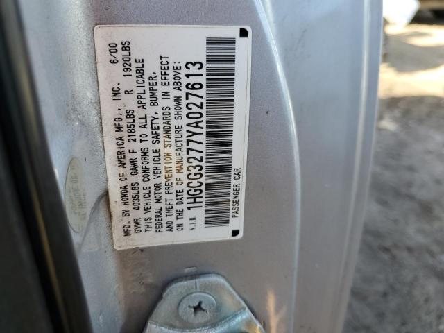 Photo 11 VIN: 1HGCG3277YA027613 - HONDA ACCORD EX 