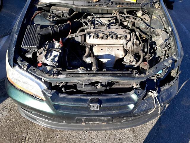 Photo 6 VIN: 1HGCG5542XA141742 - HONDA ACCORD LX 