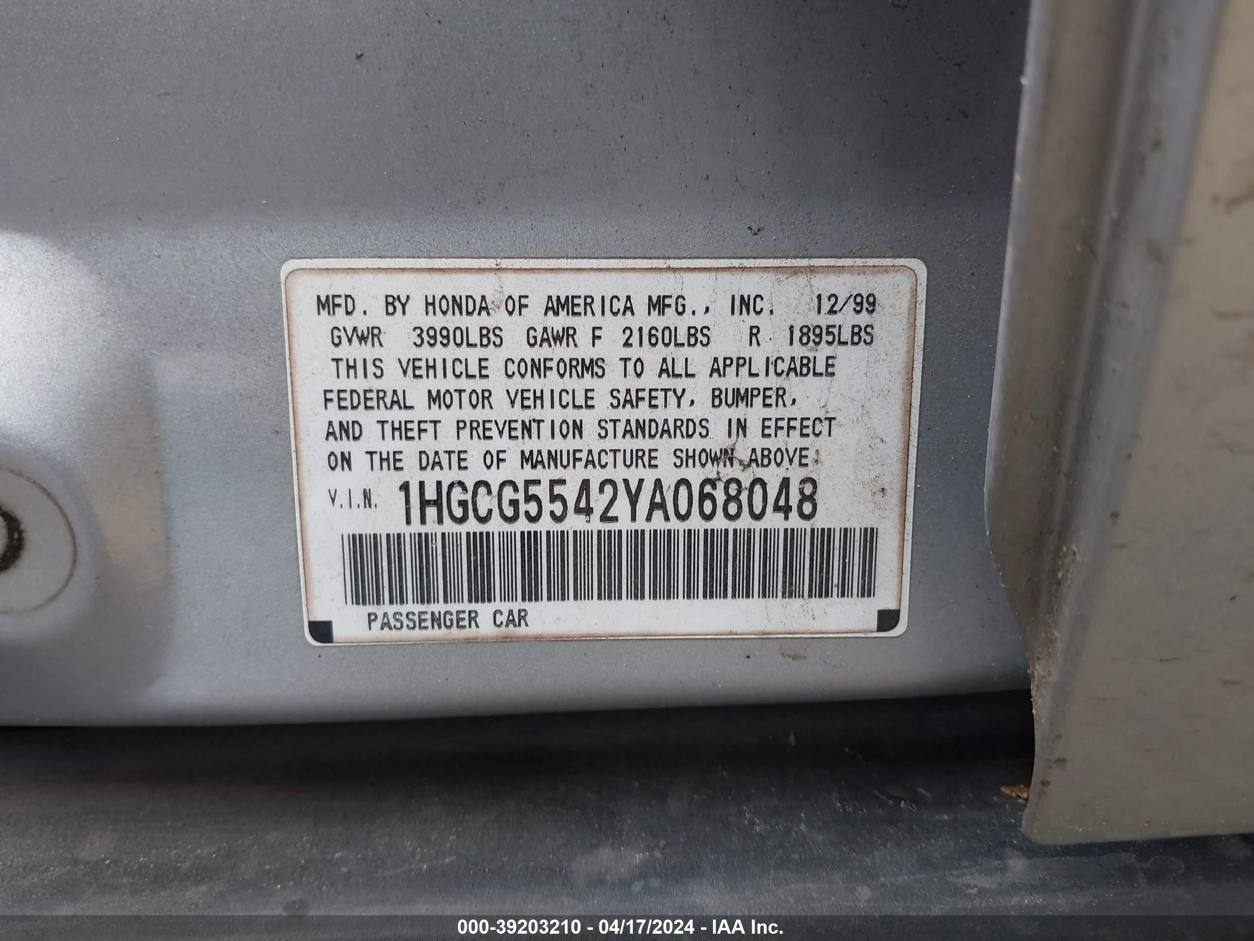 Photo 8 VIN: 1HGCG5542YA068048 - HONDA ACCORD 