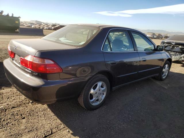 Photo 2 VIN: 1HGCG5547XA019085 - HONDA ACCORD LX 