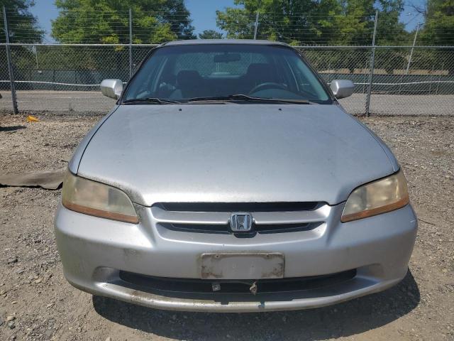 Photo 4 VIN: 1HGCG5549XA088361 - HONDA ACCORD LX 