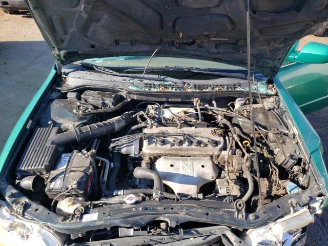 Photo 10 VIN: 1HGCG5550XA020734 - HONDA ACCORD 