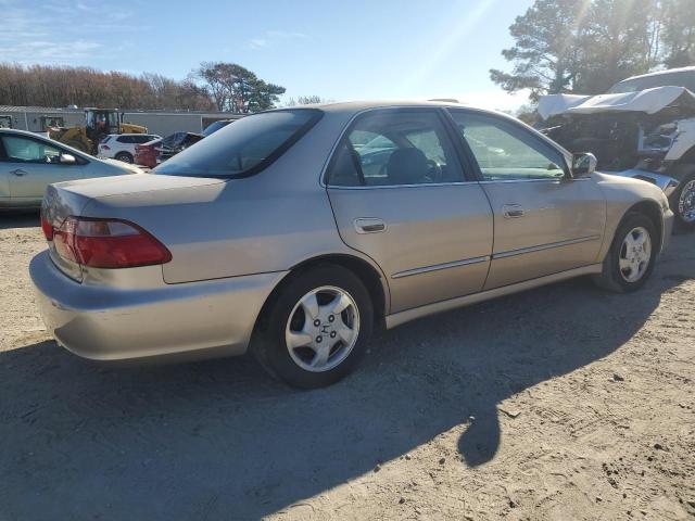 Photo 2 VIN: 1HGCG556XYA152362 - HONDA ACCORD EX 