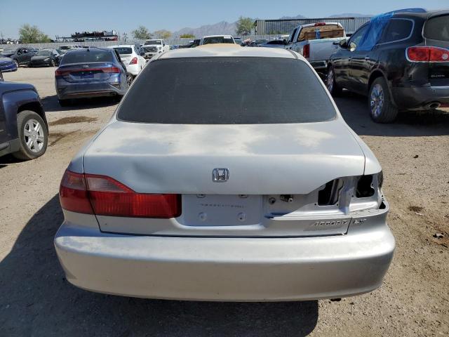 Photo 5 VIN: 1HGCG5640YA153677 - HONDA ACCORD 