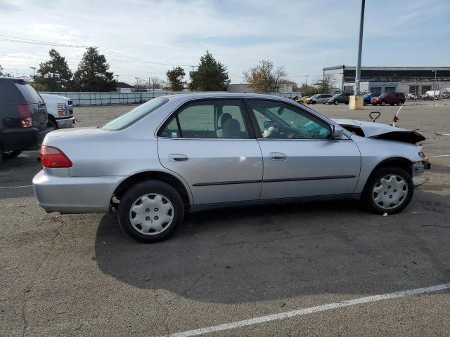 Photo 2 VIN: 1HGCG5641XA161768 - HONDA ACCORD 