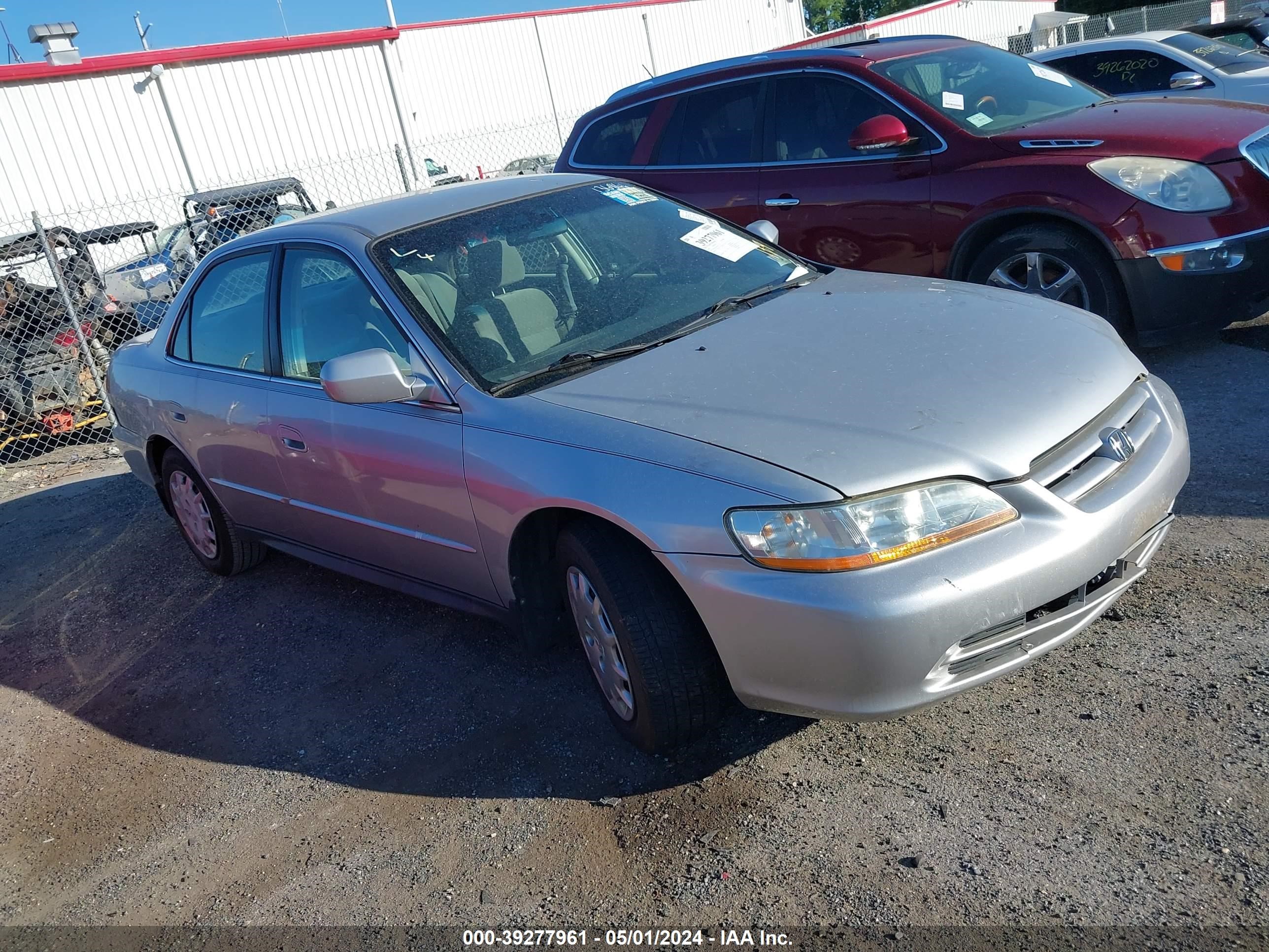 Photo 0 VIN: 1HGCG56422A037727 - HONDA ACCORD 