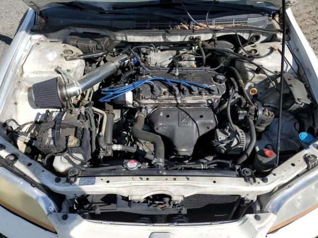 Photo 10 VIN: 1HGCG5642YA127596 - HONDA ACCORD 