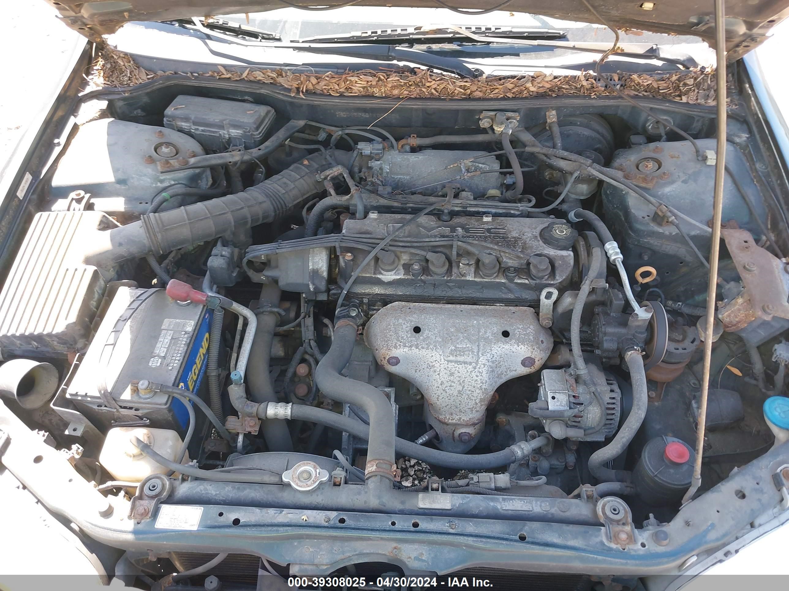 Photo 9 VIN: 1HGCG56431A062084 - HONDA ACCORD 