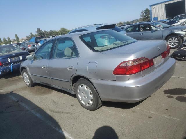 Photo 1 VIN: 1HGCG5643WA153153 - HONDA ACCORD 