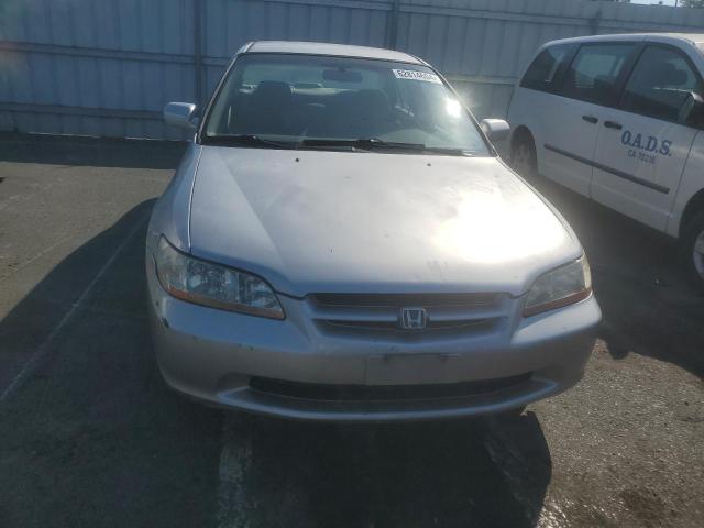 Photo 4 VIN: 1HGCG5643WA153153 - HONDA ACCORD 