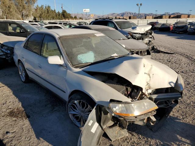 Photo 3 VIN: 1HGCG5645WA110739 - HONDA ACCORD 