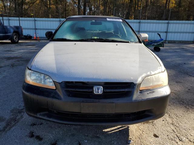 Photo 4 VIN: 1HGCG5645WA225079 - HONDA ACCORD 