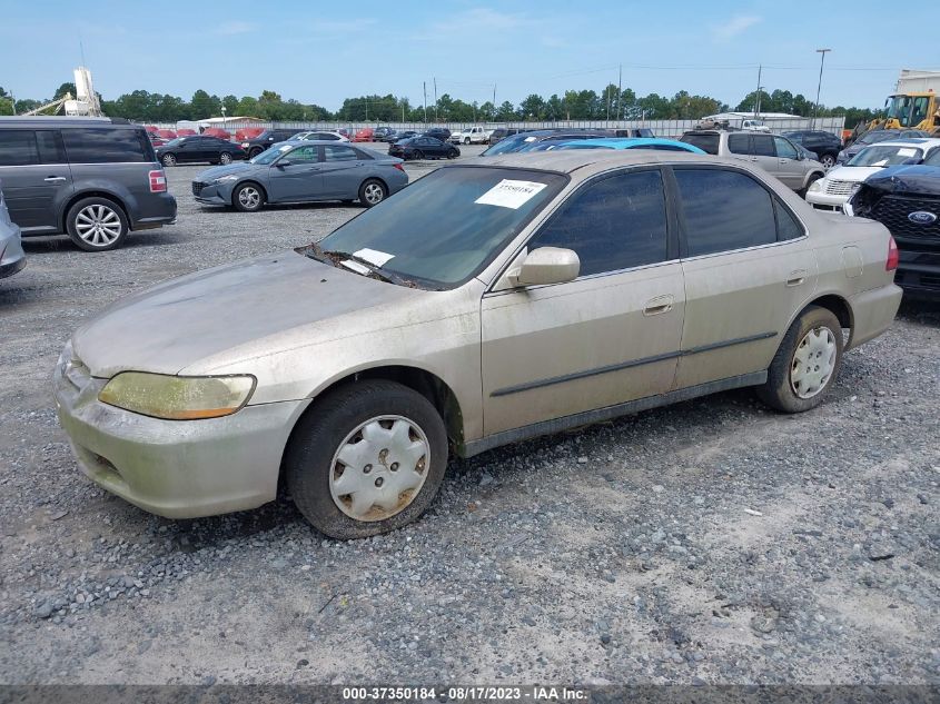 Photo 1 VIN: 1HGCG5645YA020333 - HONDA ACCORD 