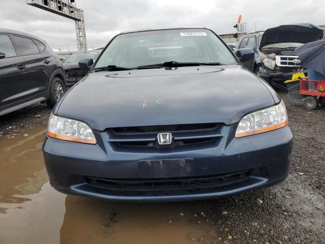 Photo 4 VIN: 1HGCG5645YA138141 - HONDA ACCORD 