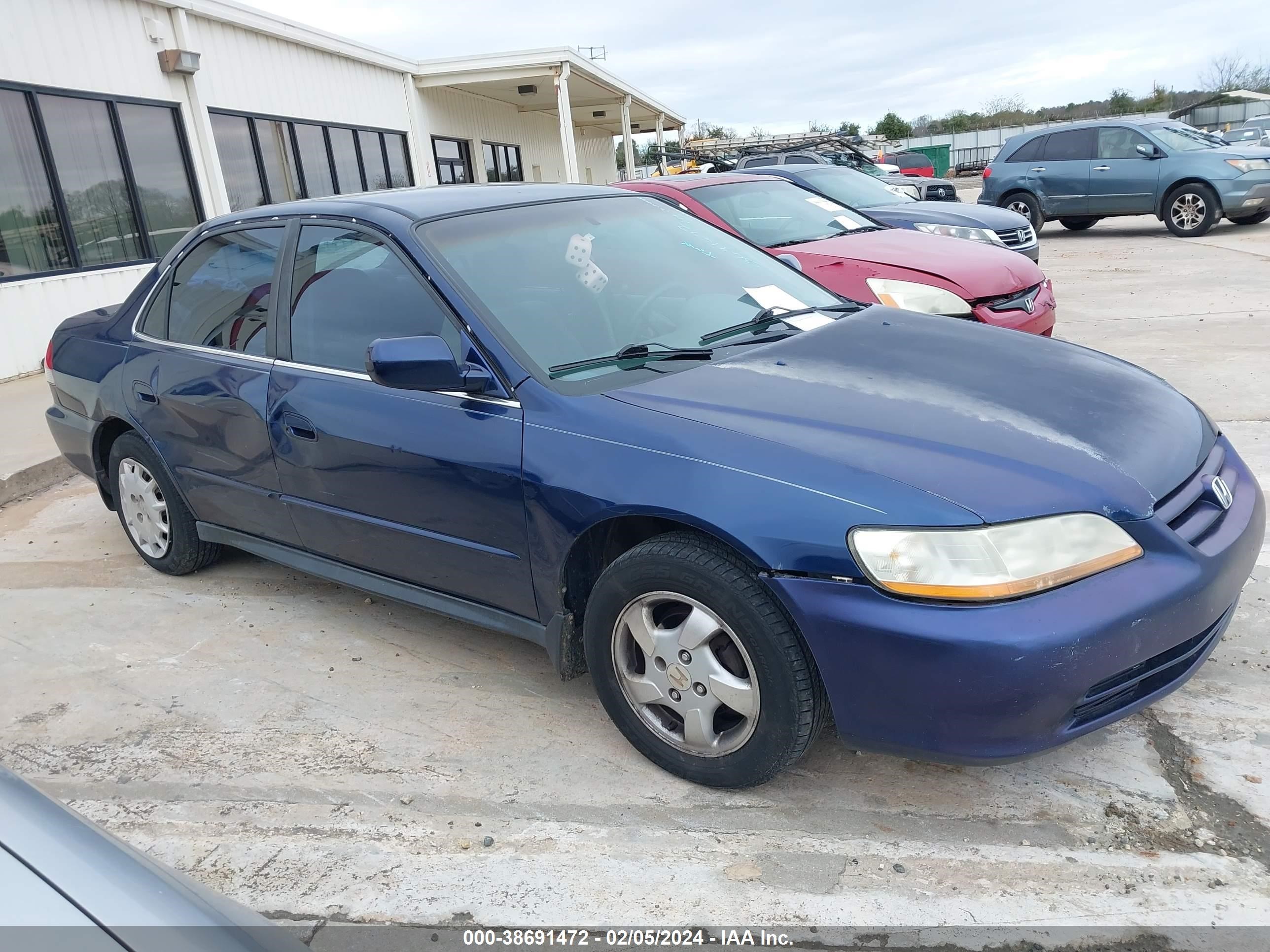 Photo 5 VIN: 1HGCG56462A046270 - HONDA ACCORD 